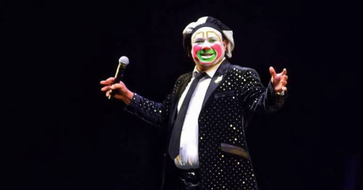 Analiza Ayuntamiento de Chihuahua sancionar también a comediantes por chistes misóginos