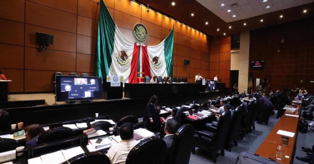 Avalan en comisiones reforma al Poder Judicial; desahogaron 330 reservas en 12 horas