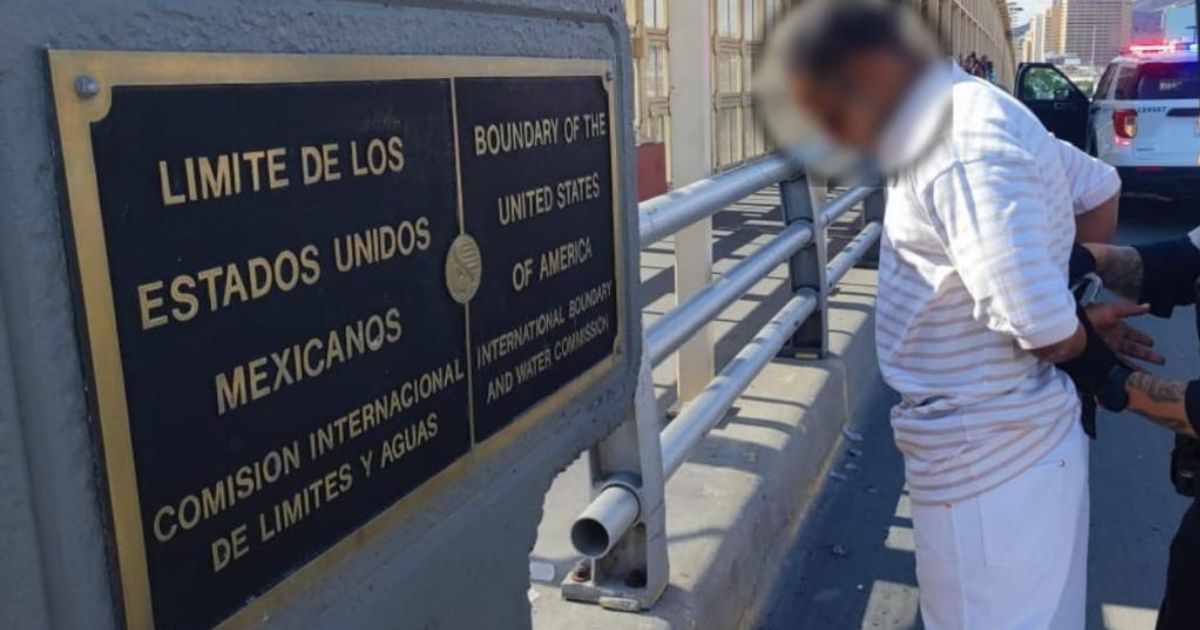 Entrega AEI a autoridades de El Paso a prófugo de la justicia buscado por asesinato en Pensilvania