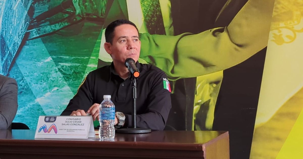 Removerán a exjefe de bomberos por video de ingesta de alcohol