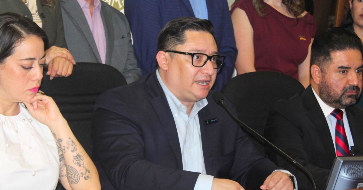 Condenan Diputados PAN albazo de Morena contra defensa ciudadana