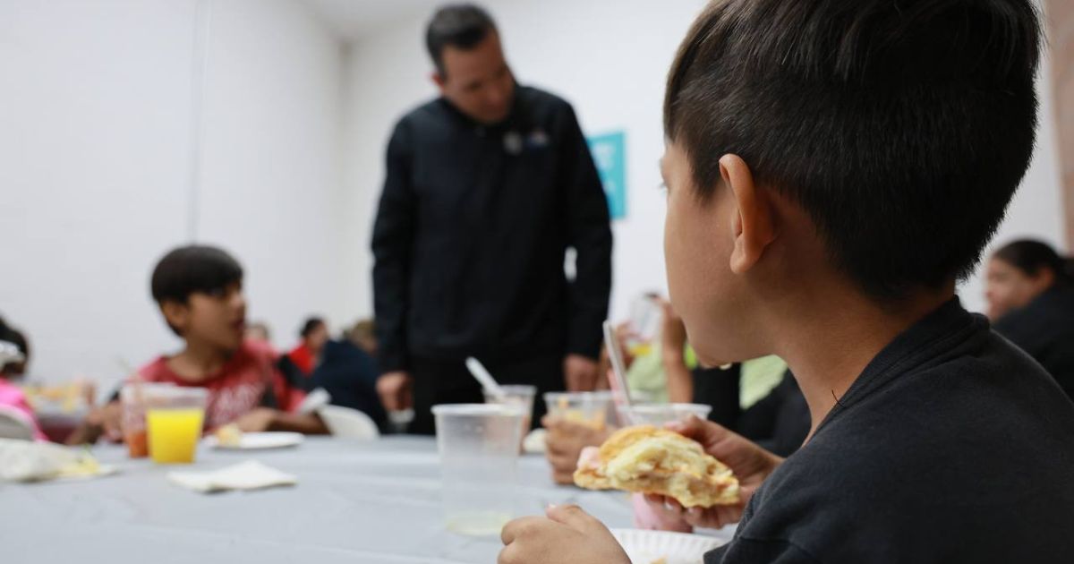 Entra en funciones comedor comunitario del CEDEFAM Punta Oriente