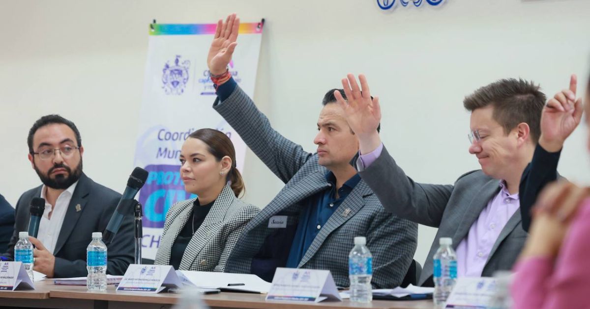 Toma protesta Bonilla a integrantes del Consejo Municipal de Protección Civil 2024-2027