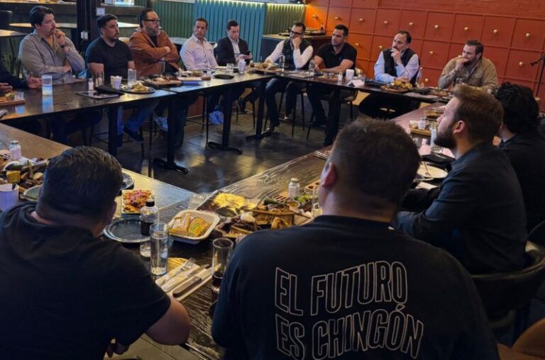 Se reúne Santiago De la Peña con restauranteros en Chihuahua