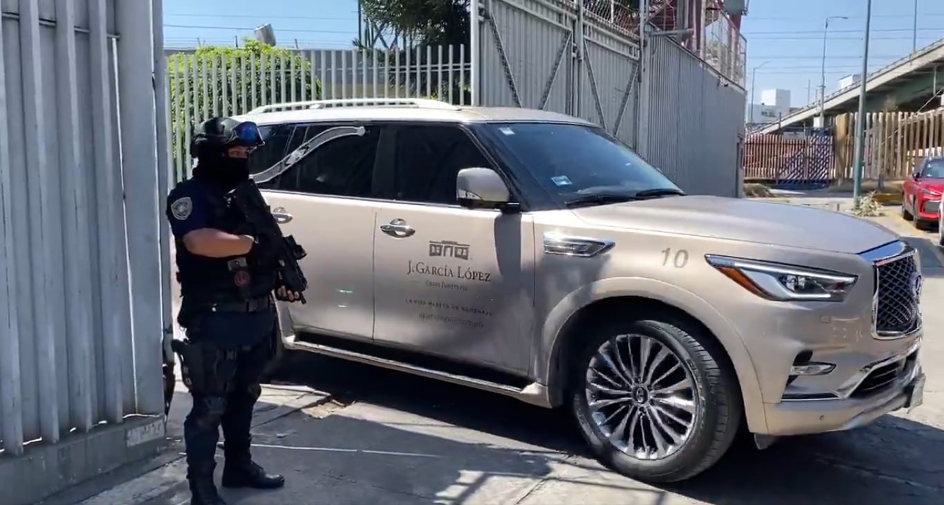 Coronas para El Mencho llegan a velorio de líder abatido del CJNG
