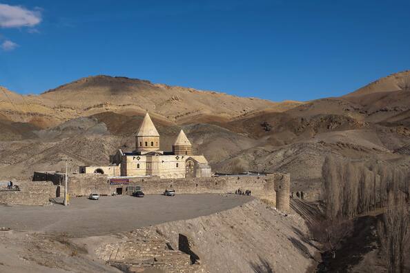 Conjuntos monásticos armenios de Irán
