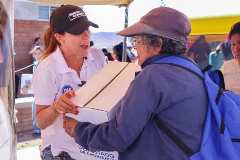 Visita Manque Granados Ladrilleras Norte y entrega apoyos a familias de la comunidad rarámuri