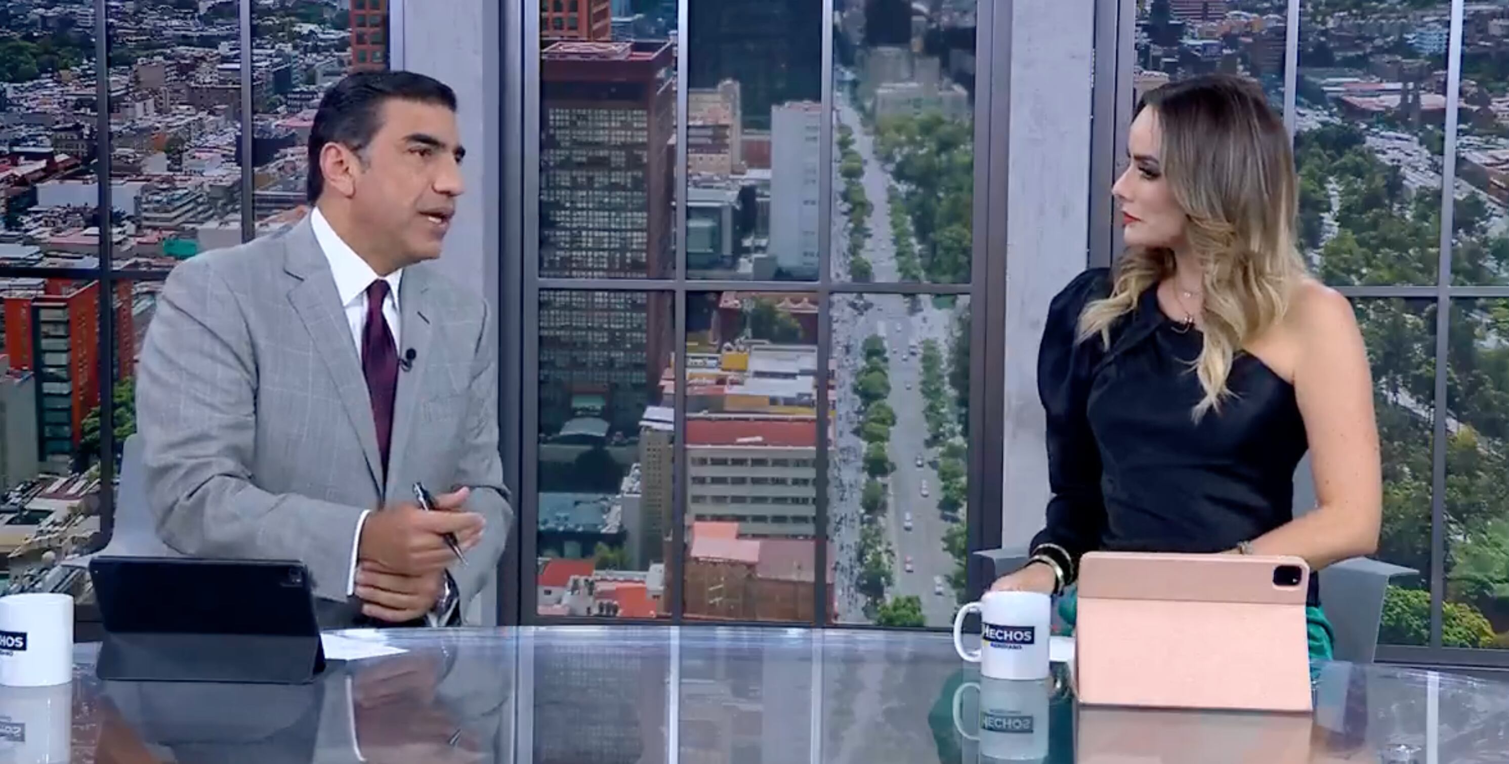 Alejandro Villalvazo explotó contra la licencia menstrual en vivo