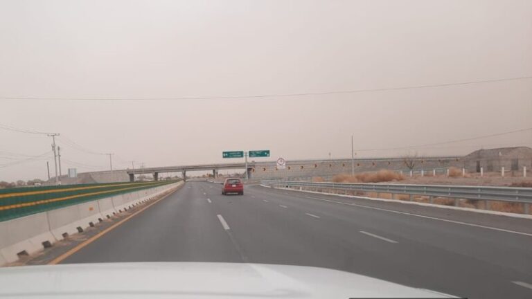 Prevén vientos fuertes y lluvias aisladas este martes