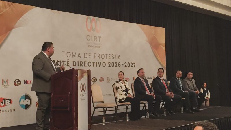 Toma protesta mesa directiva de la CIRT en Chihuahua