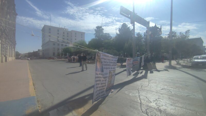 Nuevamente bloqueada calle Aldama por lideresa