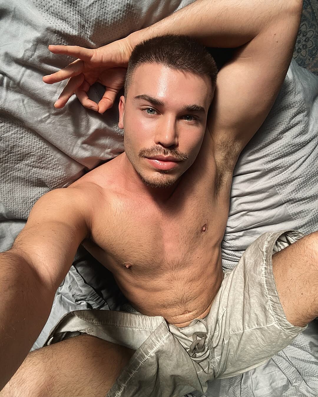 ¿Quién es Alexis Stone? El artista que hace transformaciones hiperrealistas de famosos