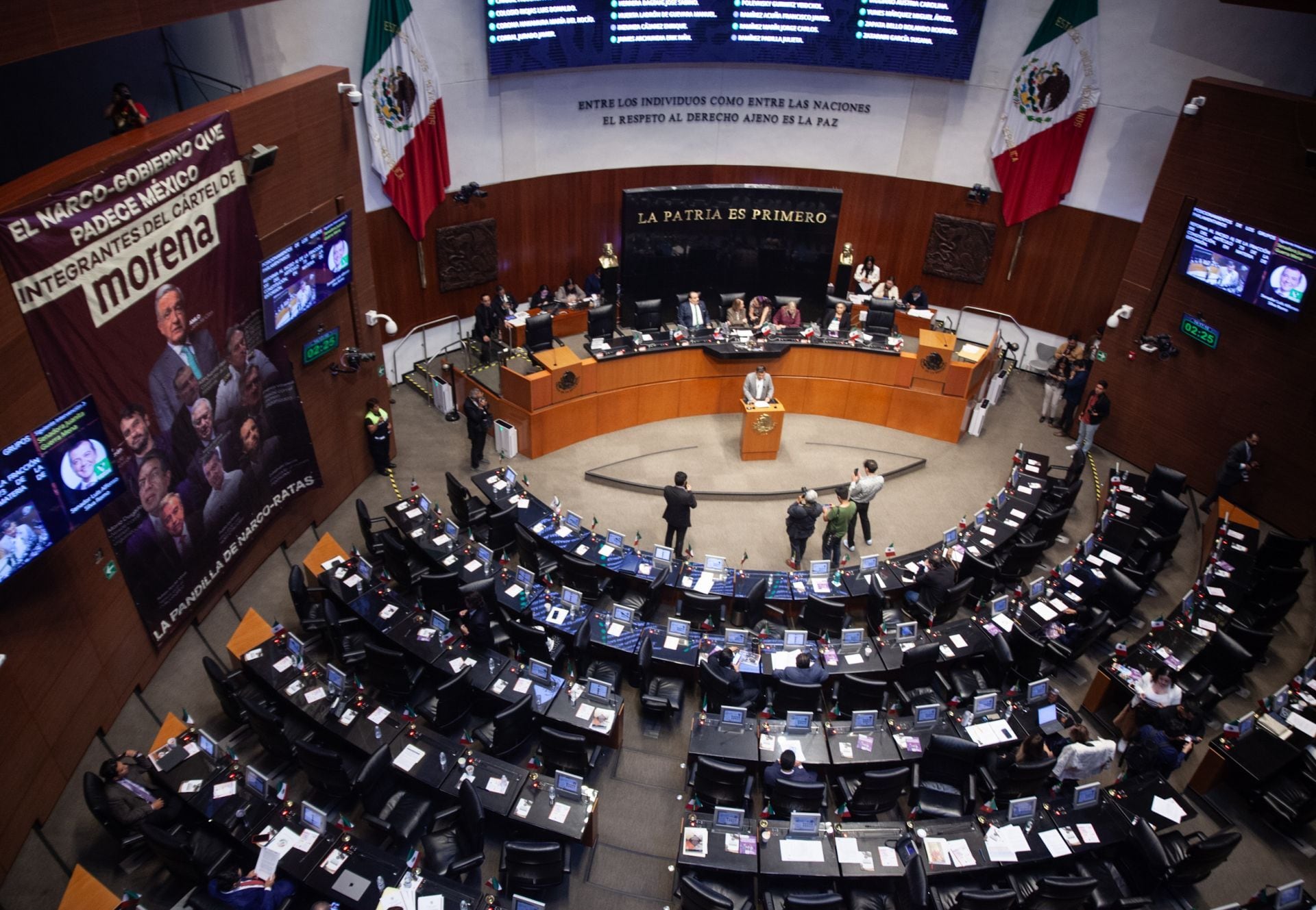 Senado analiza Plan B de la reforma electoral