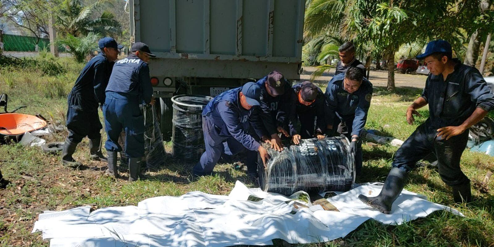 Semar, Pemex y Profepa atienden derrame de hidrocarburos en Veracruz y Tabasco
