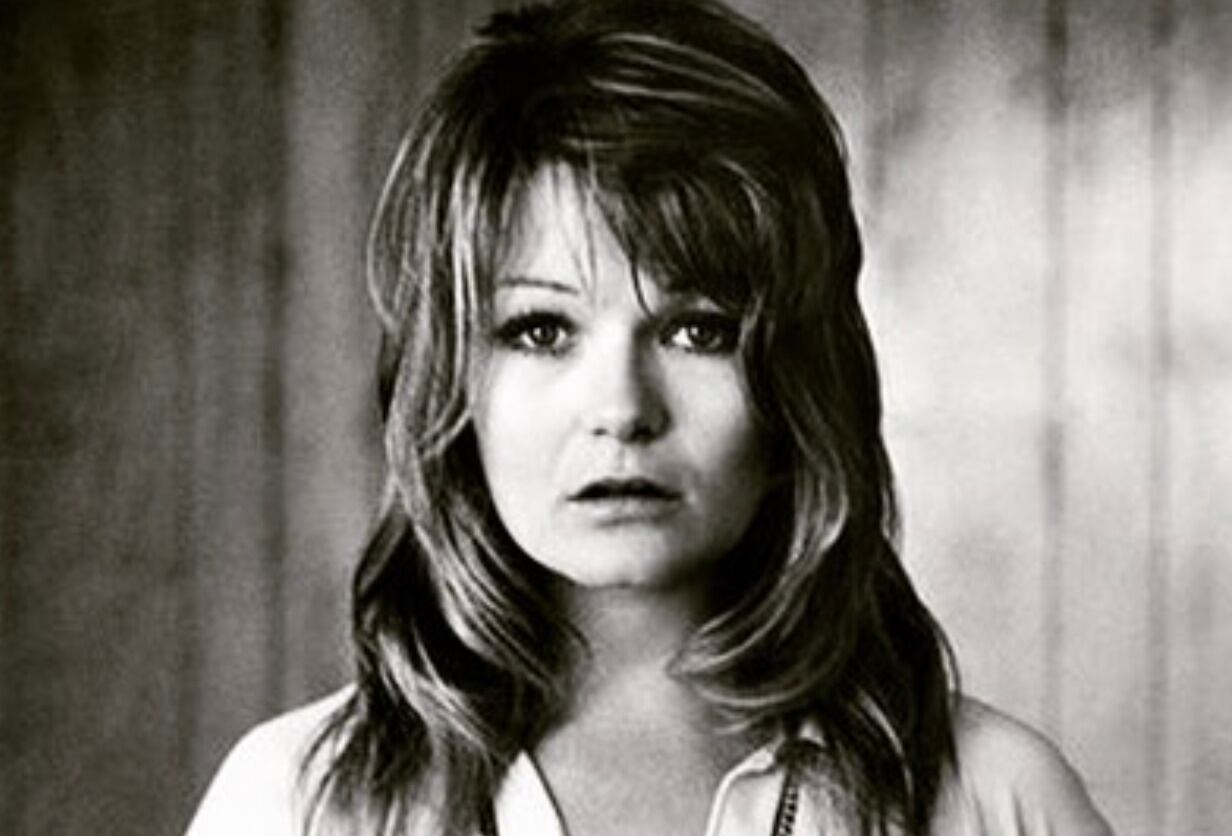 Valerie Perrine