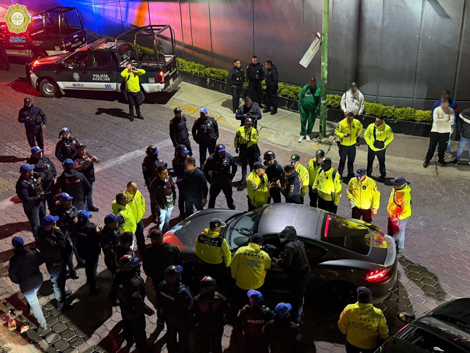 Operativo contra arrancones en Tlalpan deja 57 infracciones y siete autos al corralón
