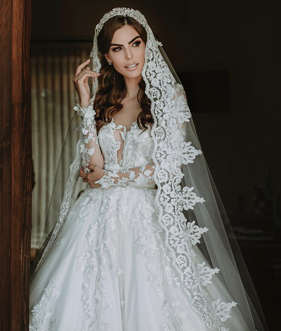 Cynthia de la Vega vestida de novia