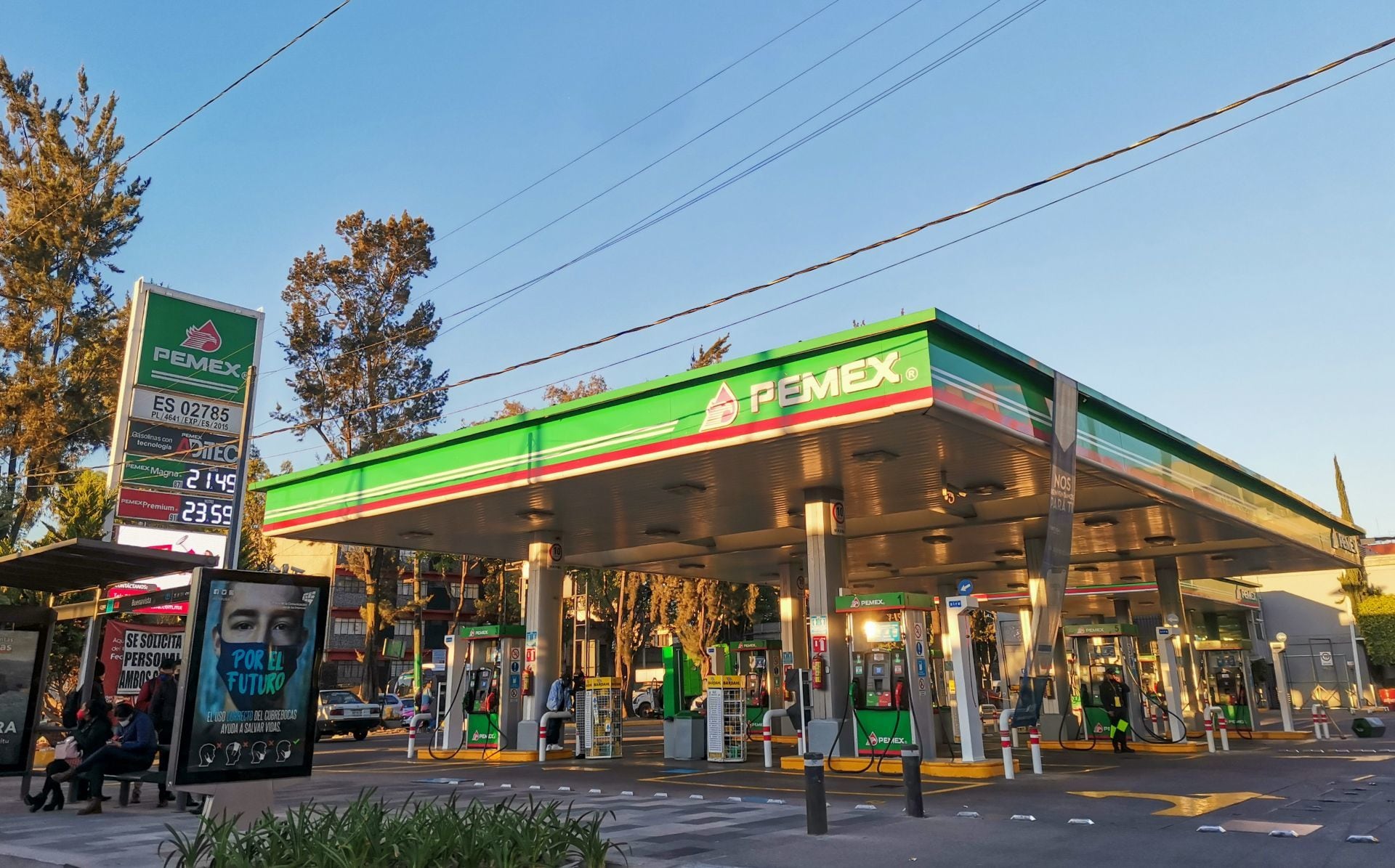 Gasolinera de la franquicia Pemex en avenida Insurgentes Norte.