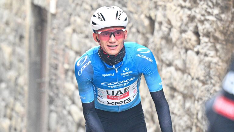 Isaac del Toro hoy: El mexicano recupera el liderato tras la Etapa 5 de la Tirreno-Adriático 2026