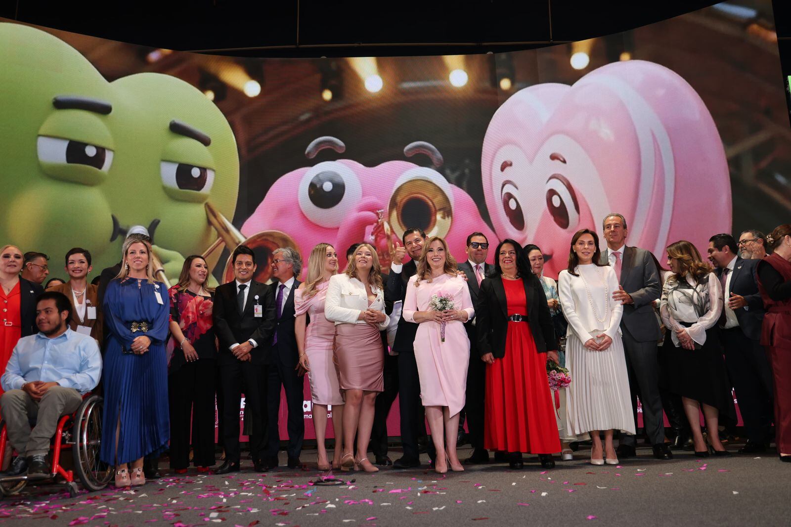 Ceci Arellano destaca avances del DIF Puebla; Federación reconoce su labor.