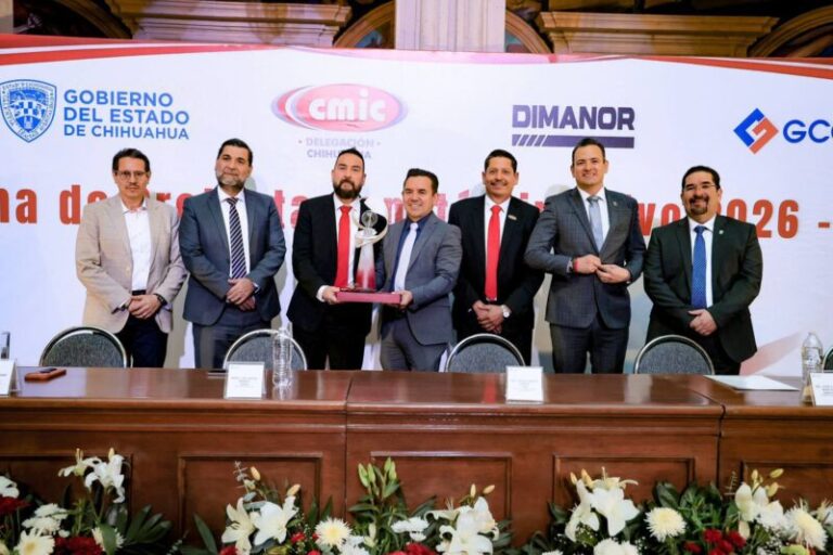 Es Juan Carlos Montaño, nuevo presidente de CMIC