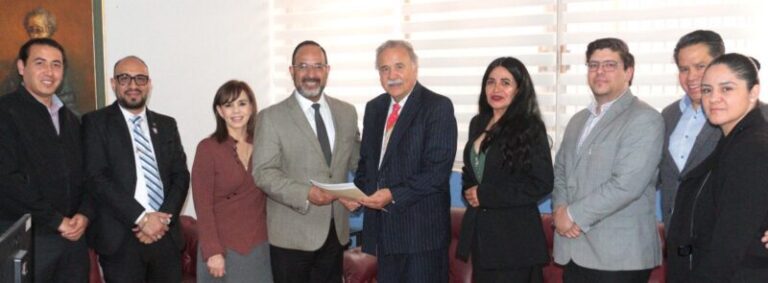 Busca Héctor Vázquez Domínguez dirigencia estatal de abogados