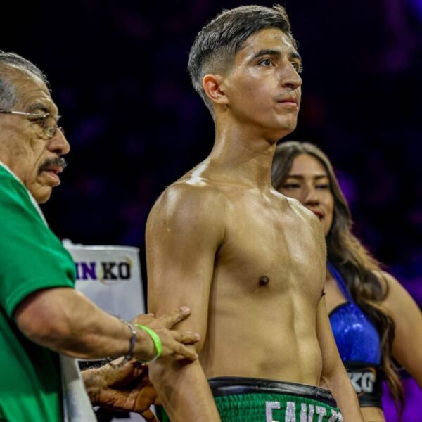 PELEA PELIGROSA PARA EL “FANTÁSTICO” ESPARZA ANTE EL “AZTECA” RIVERA