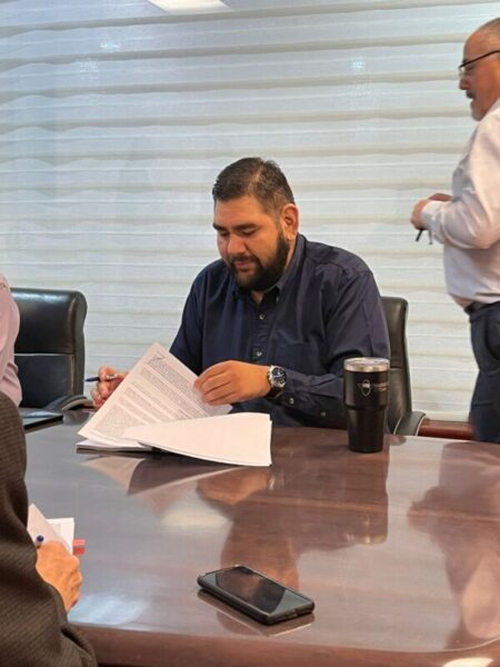 Firman convenio entre UTCam e Innovación