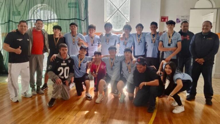 MEDALLAS DE ORO PARA LA SECUNDARIA 9 EN LA CONFRONTACIÓN INTERSUBSISTEMAS