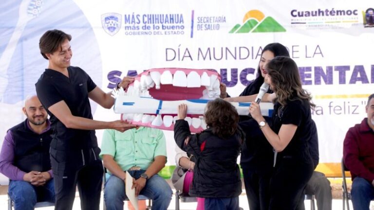 Atienden salud bucodental de alumnos de primaria, en Cuauhtémoc
