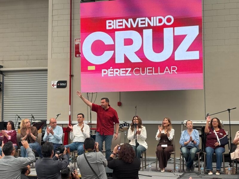 Reúne Cruz Pérez más de 4 mil personas en Centro de Convenciones