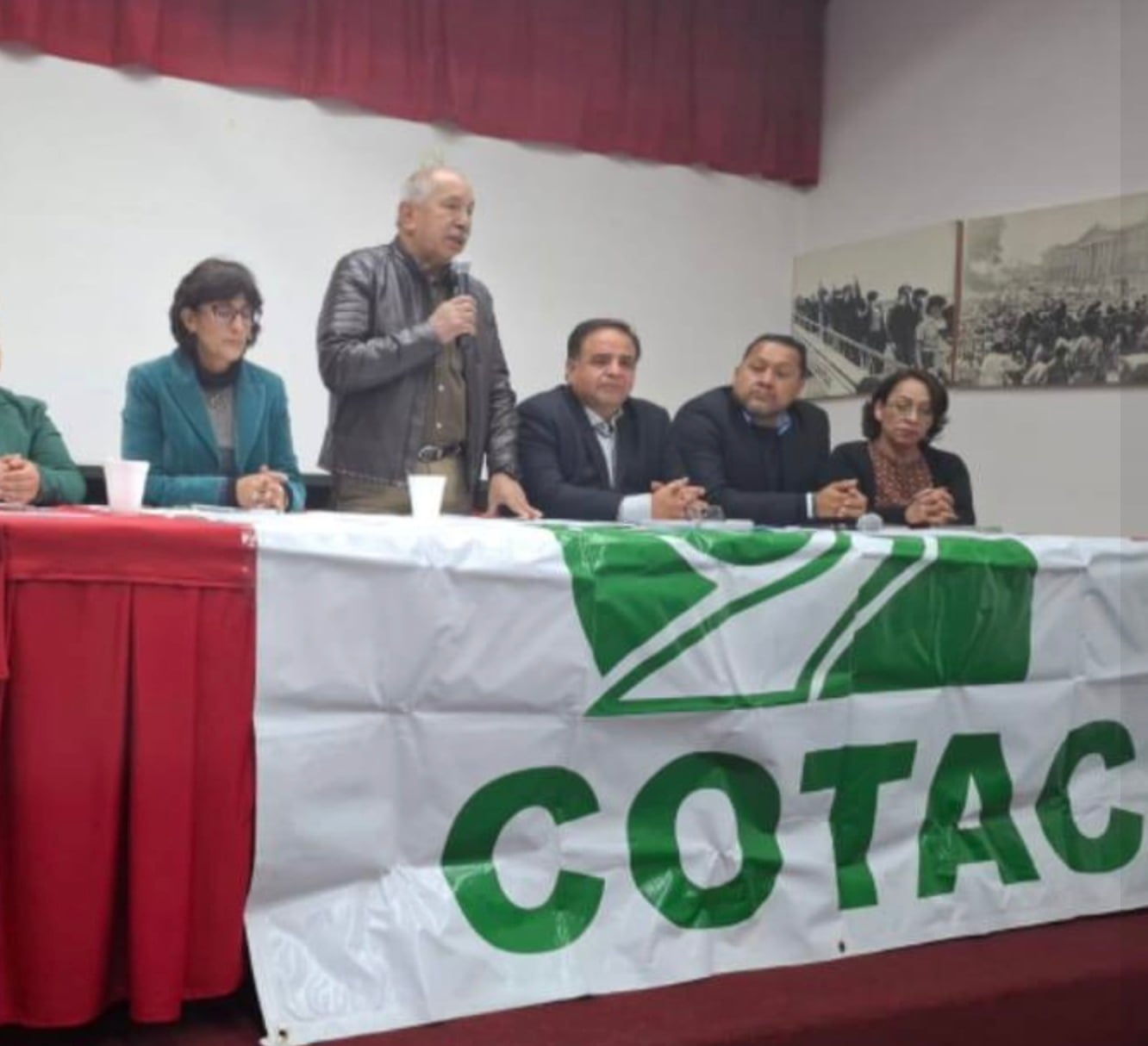 Cotac avala comunicado de Semovi por alianza entre Taxis y Uber