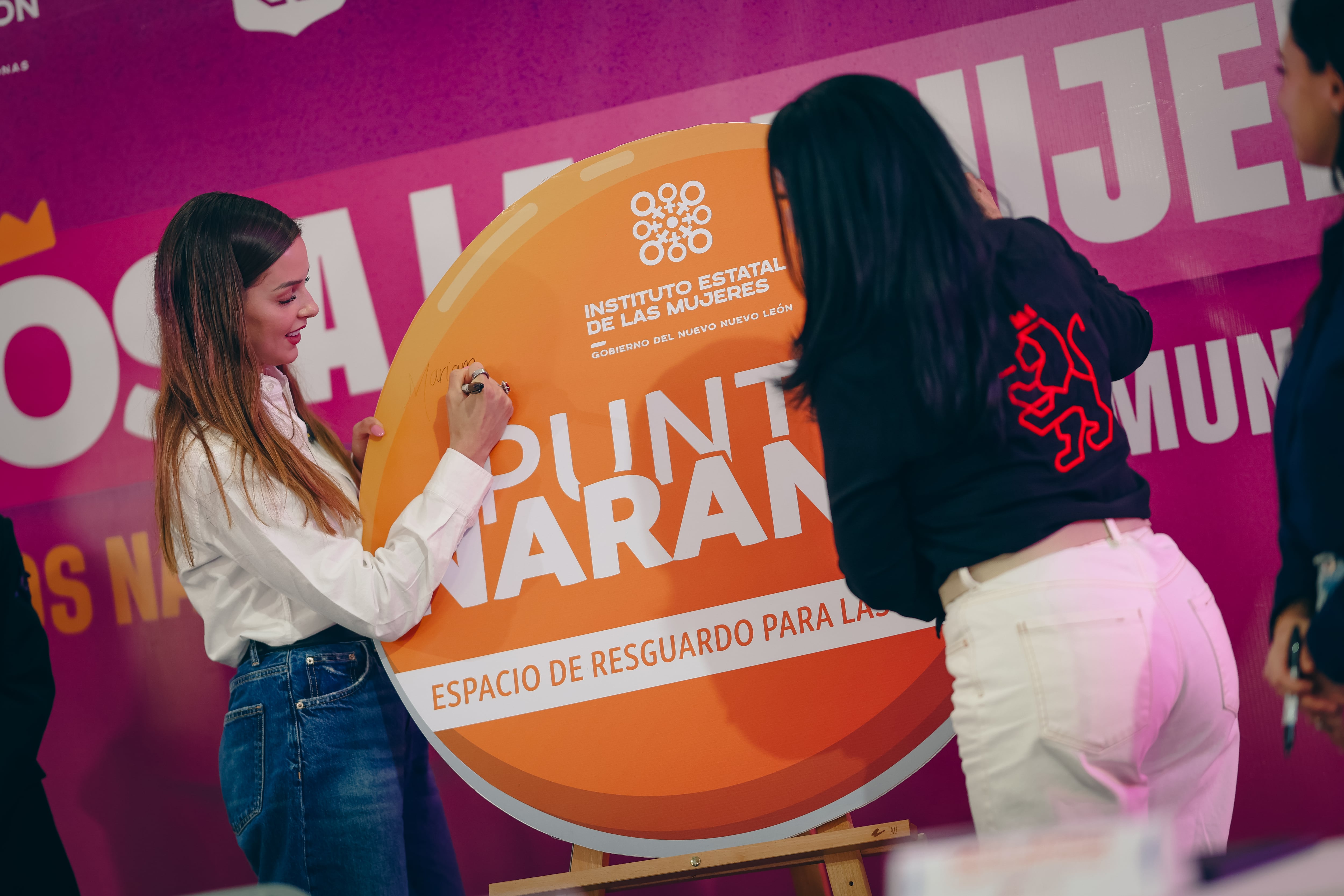 Nuevo León suma Puntos Naranja y lactario 128 con Mariana Rodríguez.