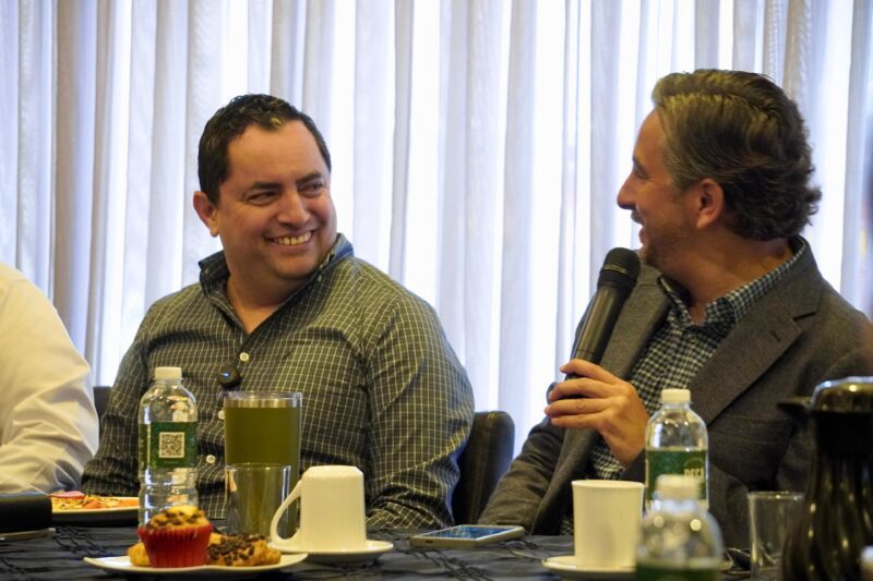 Noticias Chihuahua Pausa.MX Fortalece JMAS Chihuahua lazos con la delegación local de Canadevi