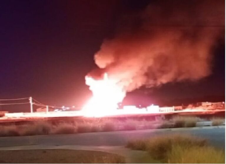 Reportan explosiones en Los Álamos