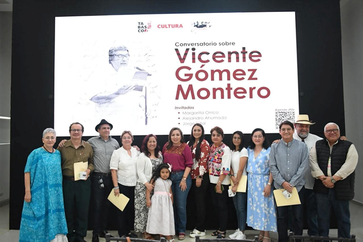 La cultura es del pueblo y para el pueblo: Javier May Rodríguez.