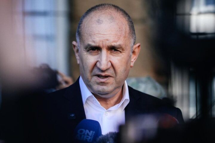 El prorruso y euroescéptico Rumen Radev gana las elecciones generales en Bulgaria, según los resultados preliminares