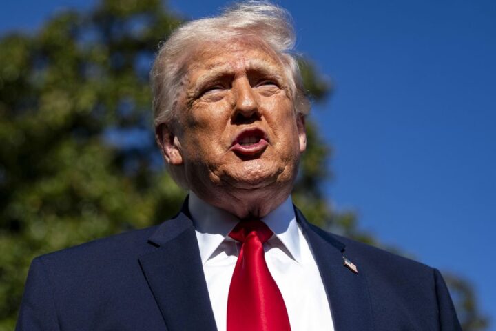 Trump confirma que el bloqueo de EEUU del estrecho de Ormuz ha comenzado