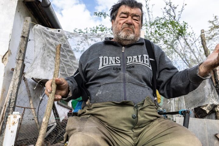 En busca de un votante de la oposición en los pueblos de Hungría en los que Orbán recibe el 99% de los votos