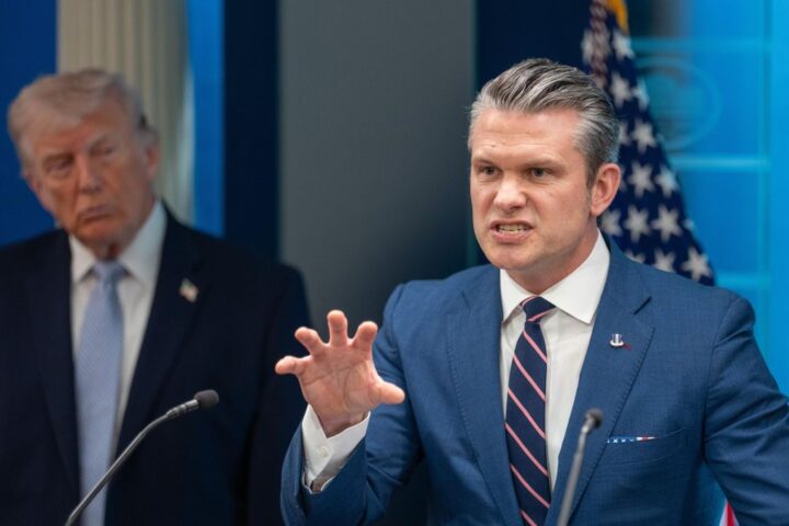 El jefe del Pentágono insulta a Europa por la falta de apoyo en Irán: "Tienen reuniones estúpidas y pomposas pero no hacen esfuerzos serios"