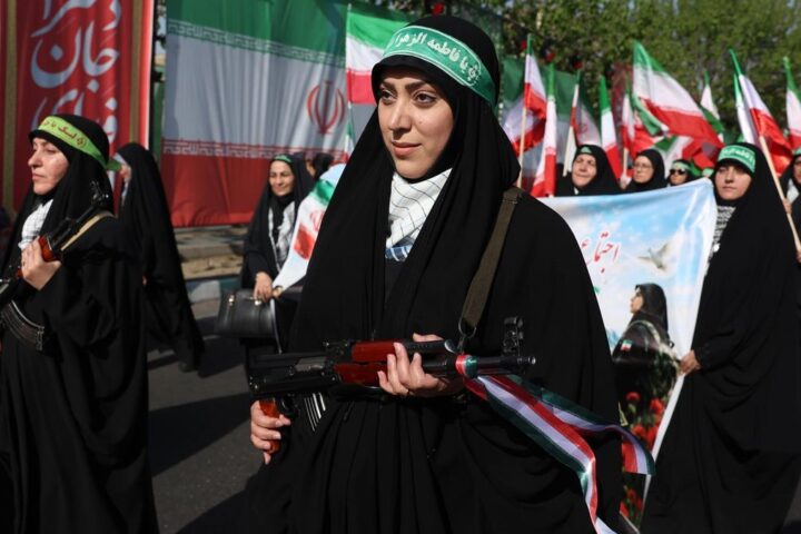 El anuncio de la reapertura de Ormuz y la tregua en Líbano sirven de palanca a una segunda ronda de diálogo de EEUU e Irán