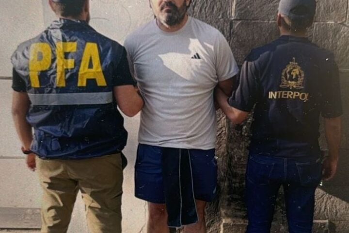 Publican foto de Fernando Farías Laguna detenido en Argentina