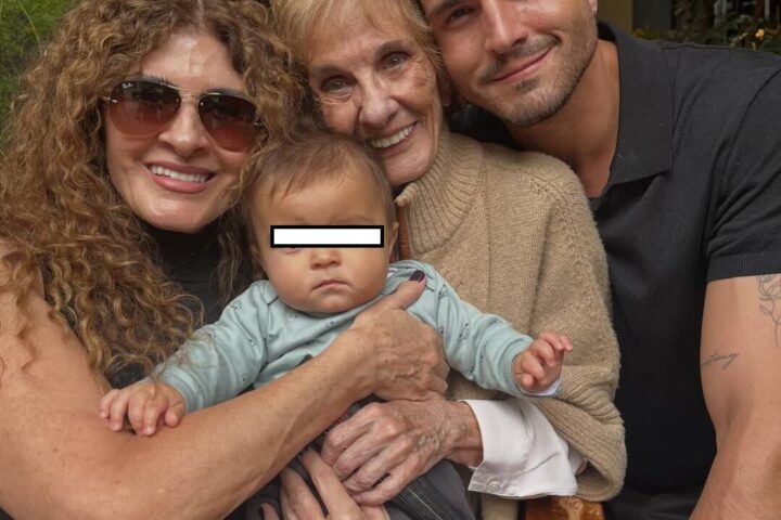 Magda Ancira, Karina Duprez y Chris Pazcal.