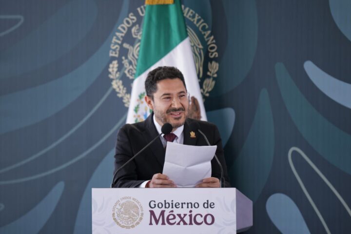 ISSSTE inaugura dos clínicas con quirófano en Tecámac.