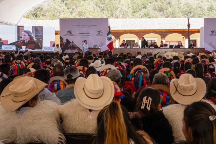 Rechazan creación de partidos políticos indígenas en Oaxaca