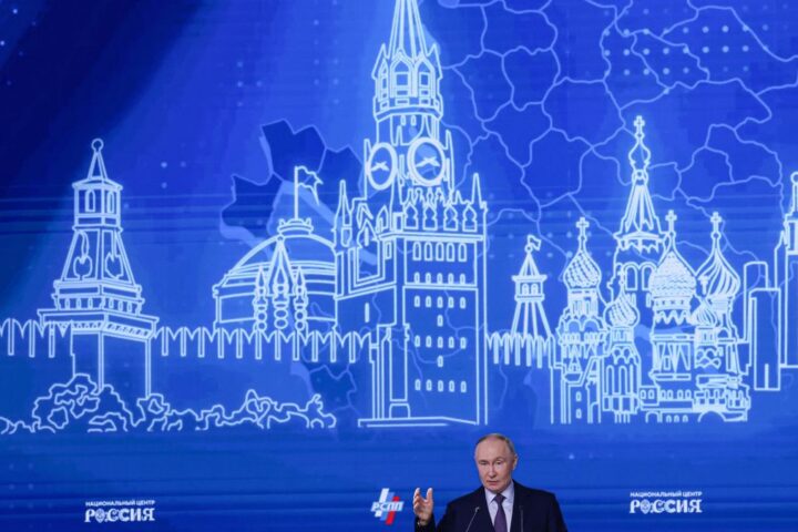 Vladimir Putin pronuncia un discurso durante el congreso anual de la Unión Rusa de Industriales y Empresarios el 26 de marzo.