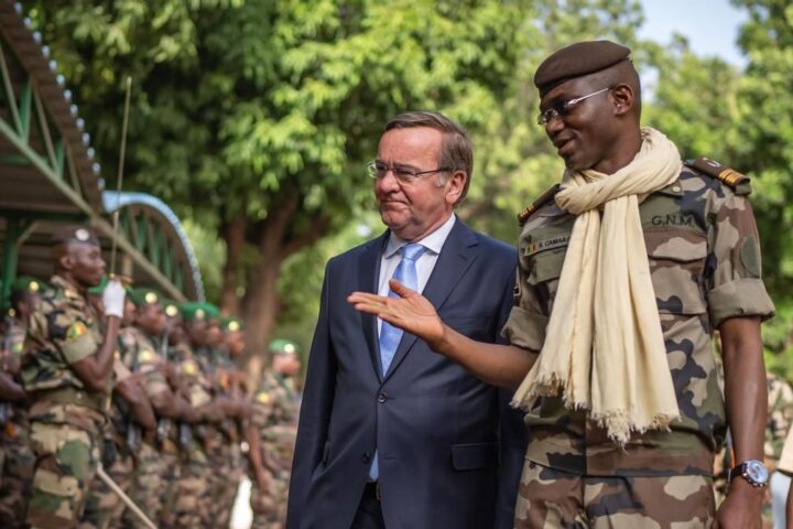 El ministro de Defensa de Mali muere en un ataque contra su residencia en plena ofensiva de Al Qaeda y un grupo secesionista