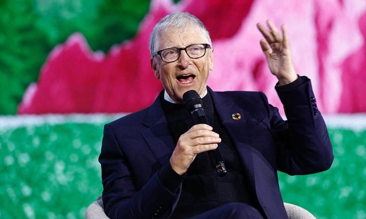 ¡Bill Gates lanza advertencia sobre la IA y revela los únicos empleos que no desaparecerán!