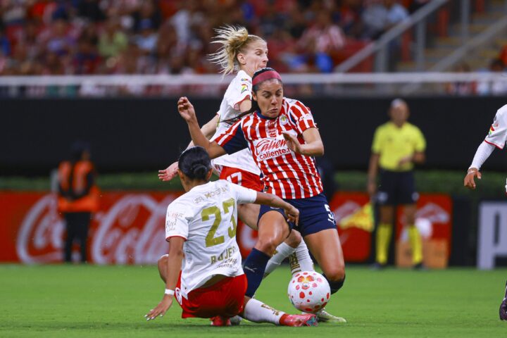 Chivas recibe a Pachuca femenil