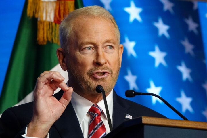 Ronald Johnson, embajador de Estados Unidos en México